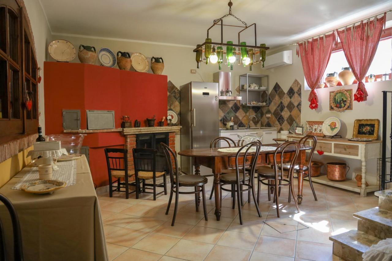 Agriturismo Cantina Morone Guardia Sanframondi Bagian luar foto